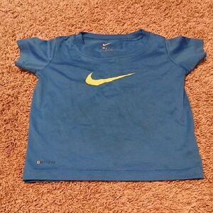 Nike Kids Blue T-Shirt with Lime green. Logo